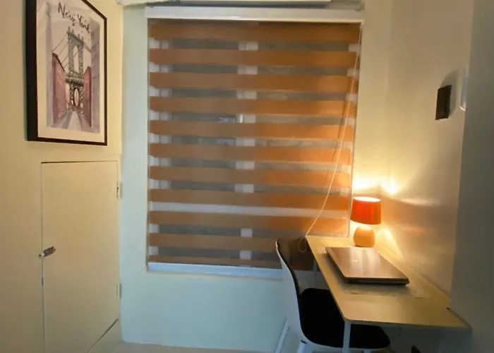 Chic Nook At Victoria Sports Apartment Manila